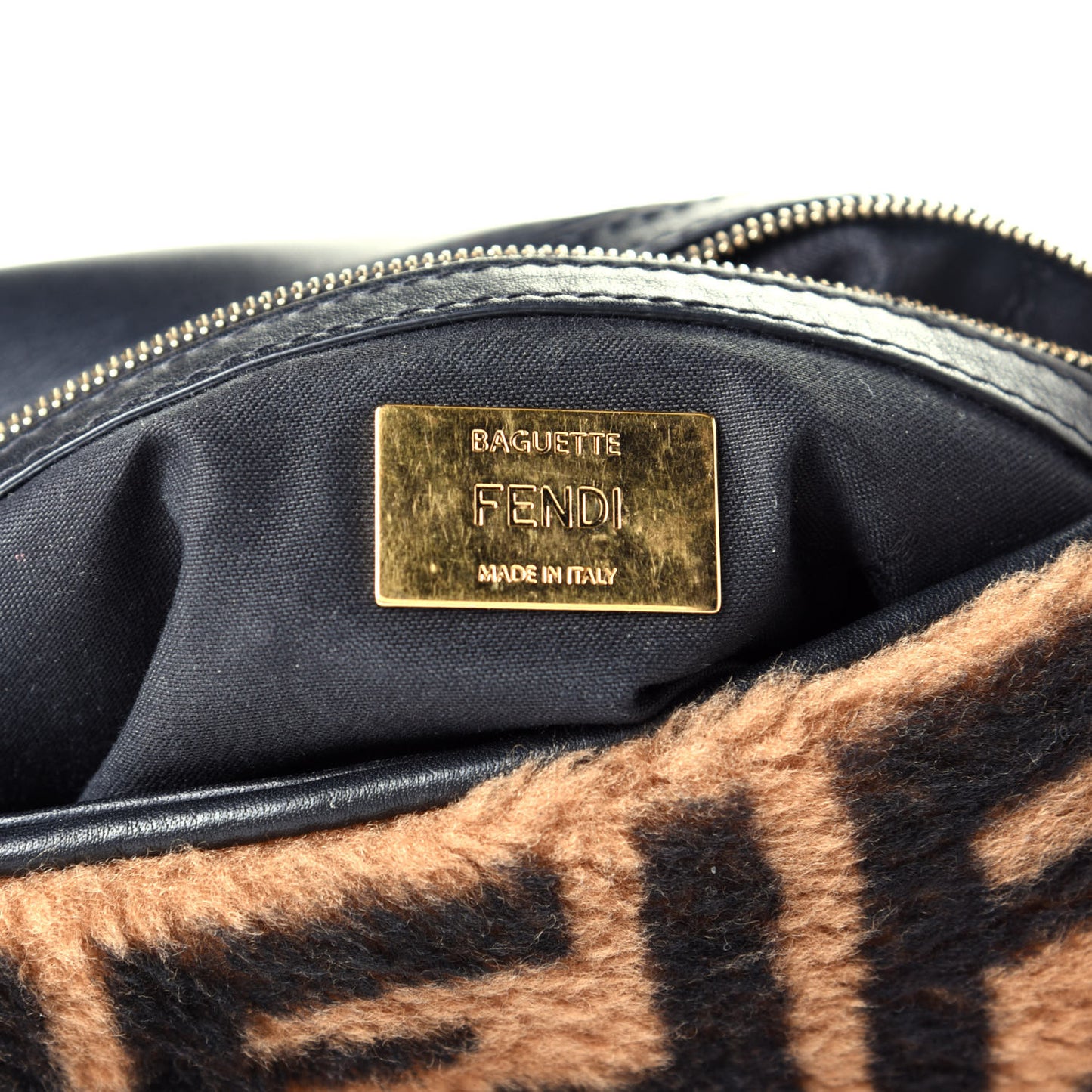 Shearling Vitello Dolce Macro FF 1974 Baguette Tobacco Black