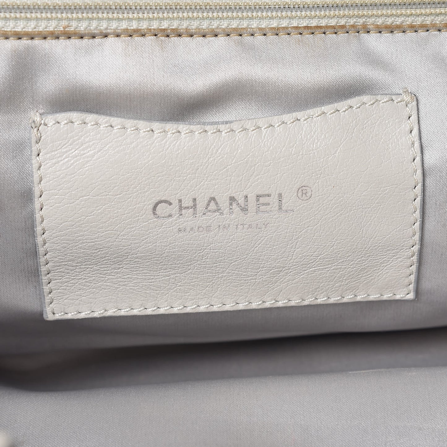 Glazed Calfskin Large On The Road Tote Light Grey