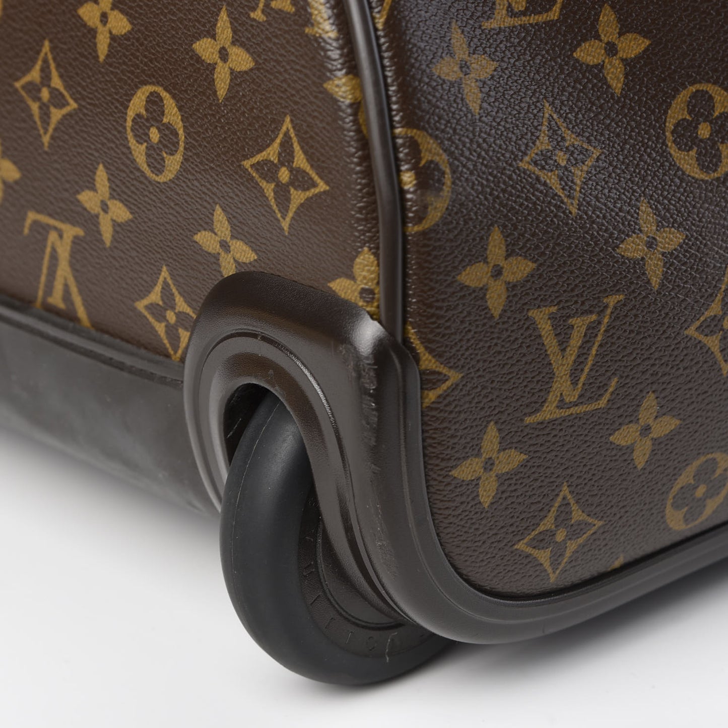 Monogram Eole 50