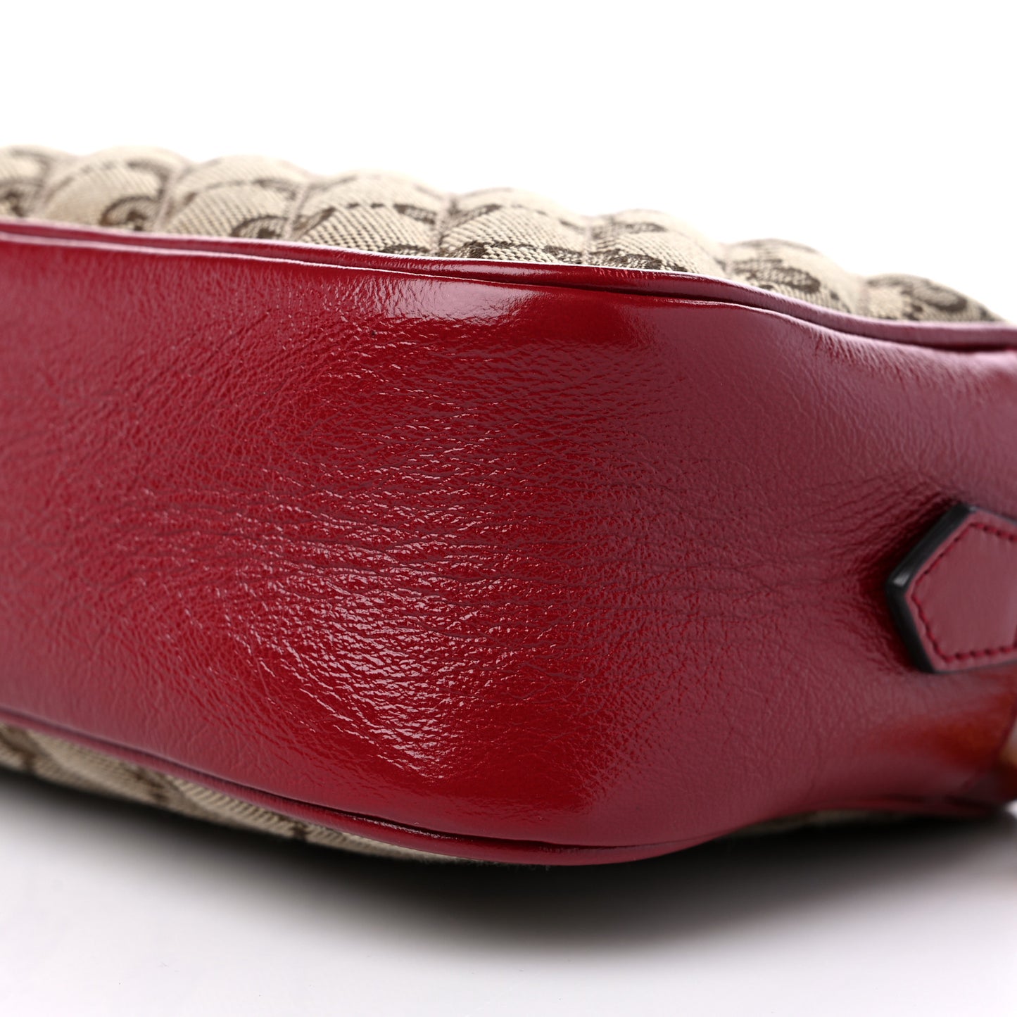 Monogram Azalea Calfskin Matelasse Diagonal Small GG Marmont Chain Shoulder Bag Beige Ebony New Cherry Red