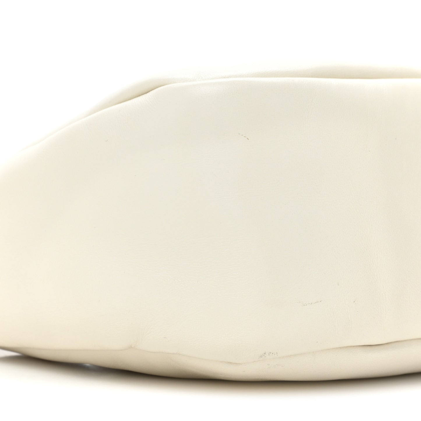 Nappa Soft Padded Re-Edition 2005 Shoulder Bag White