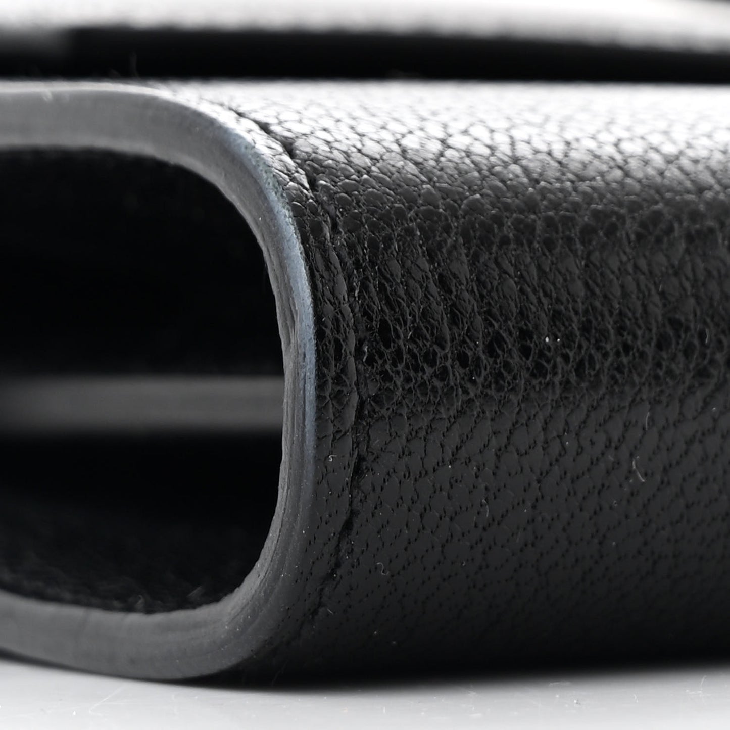 Chevre Chamkila Kelly Wallet To Go Black