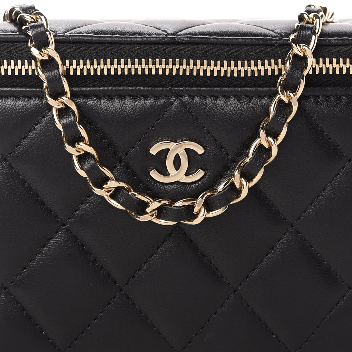 Lambskin Quilted Small Vanity Case With Chain Black
