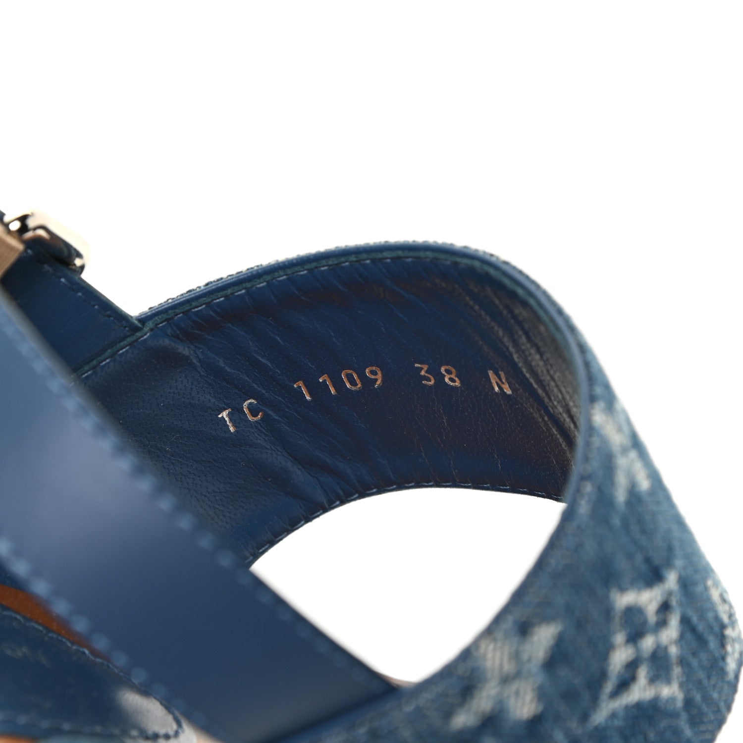 Louis Vuitton Monogram Denim Starboard Flat Thong Sandal 38 Blue 11 of 12