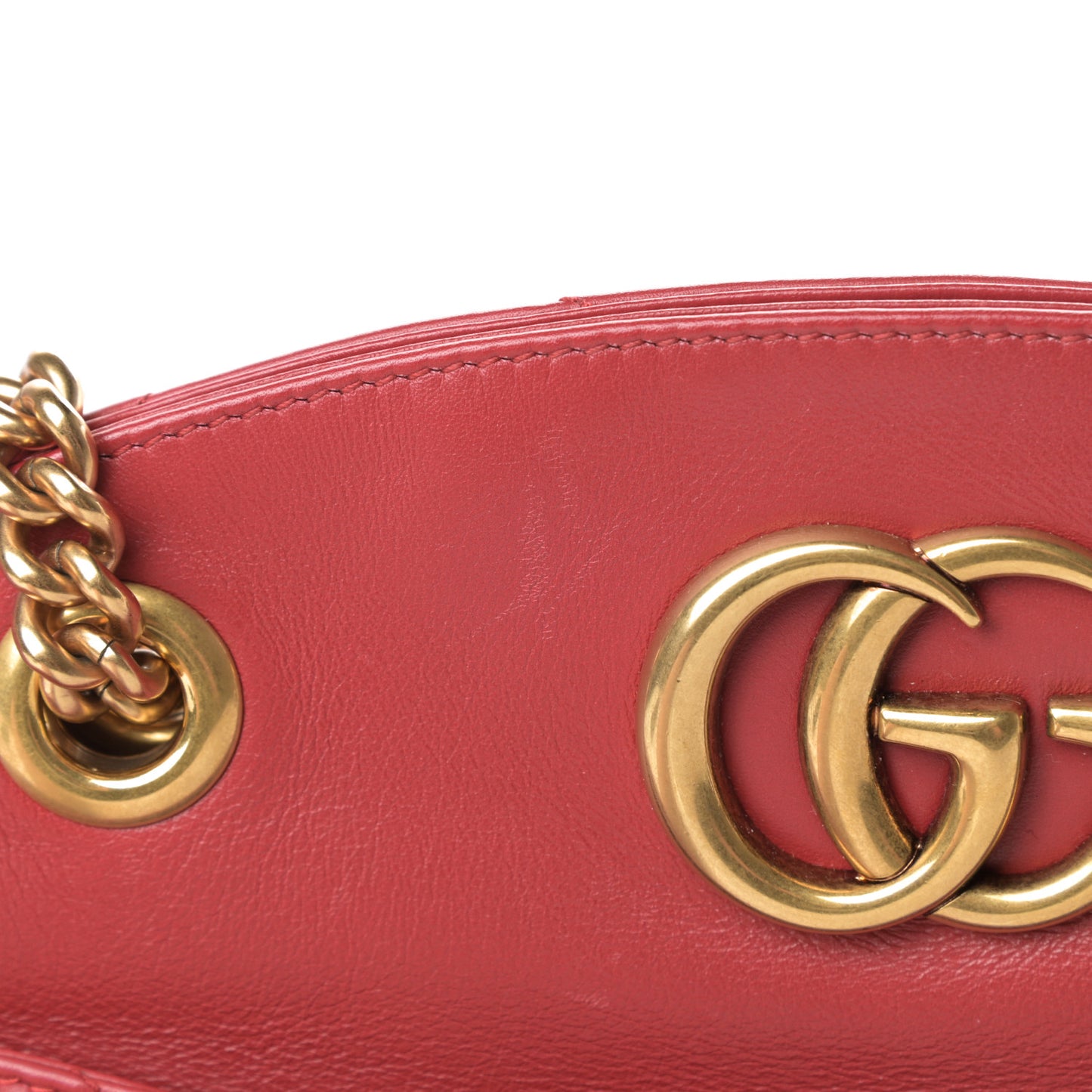 Calfskin Matelasse Medium GG Marmont Open Top Shoulder Bag Hibiscus Red