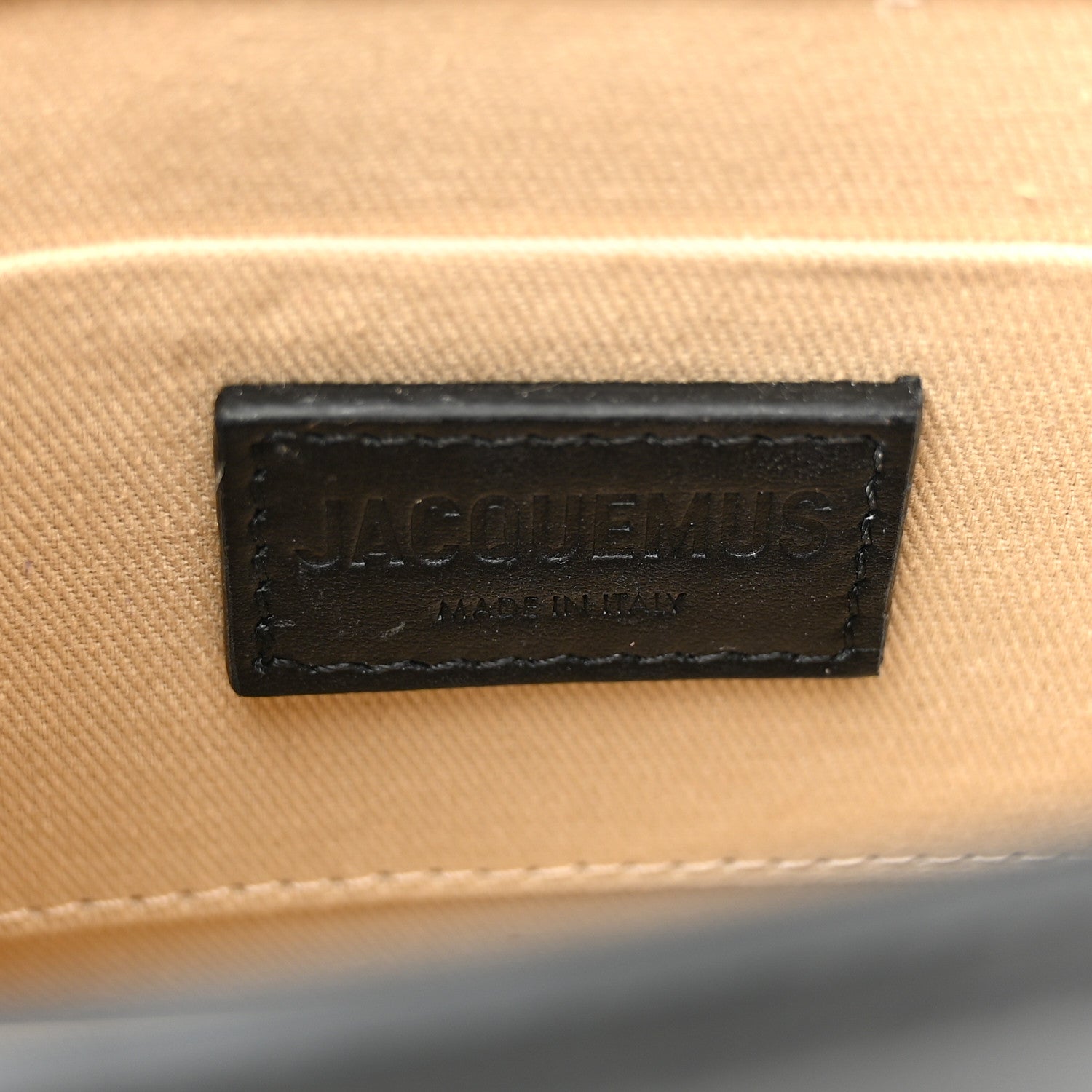 Jacquemus Smooth Calfskin Le Chiquito Moyen Black 6 of 11