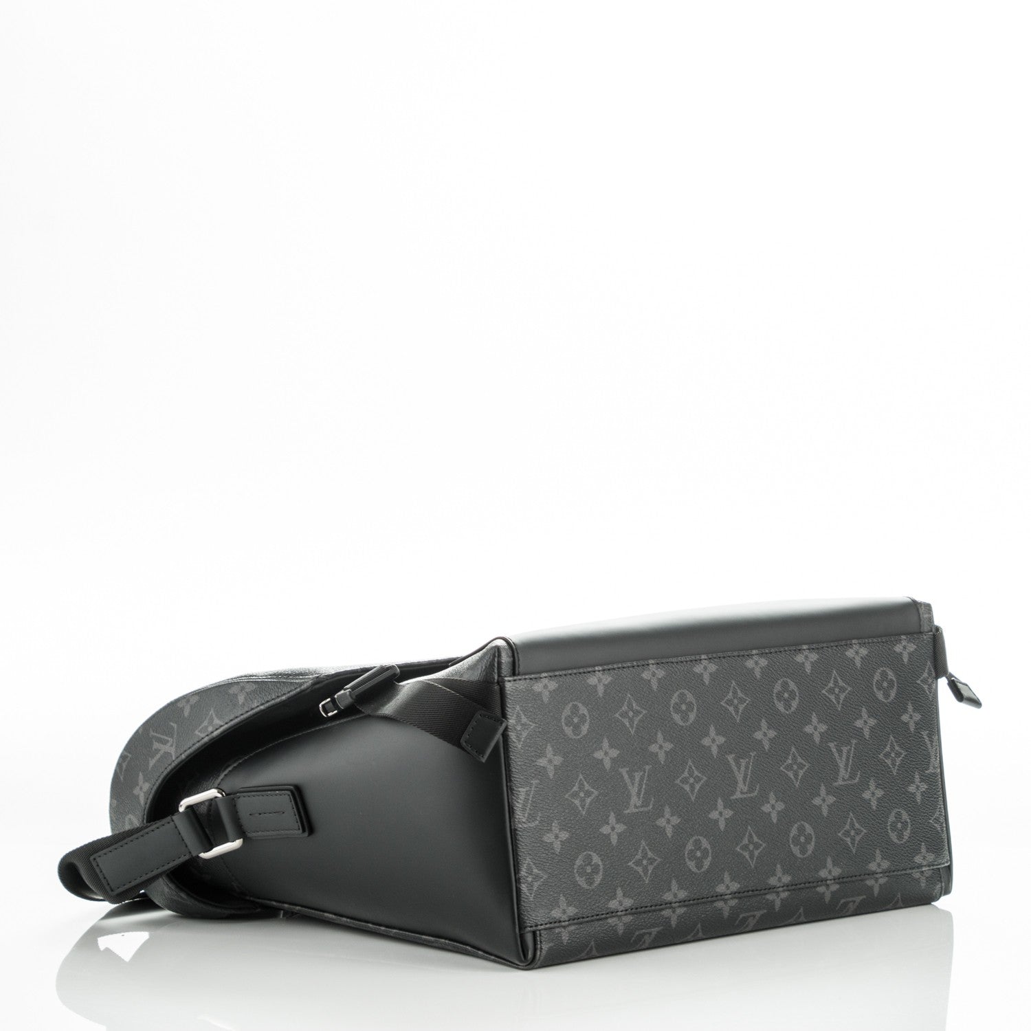 Louis Vuitton Mens Monogram Eclipse Voyager MM Messenger 4 of 8