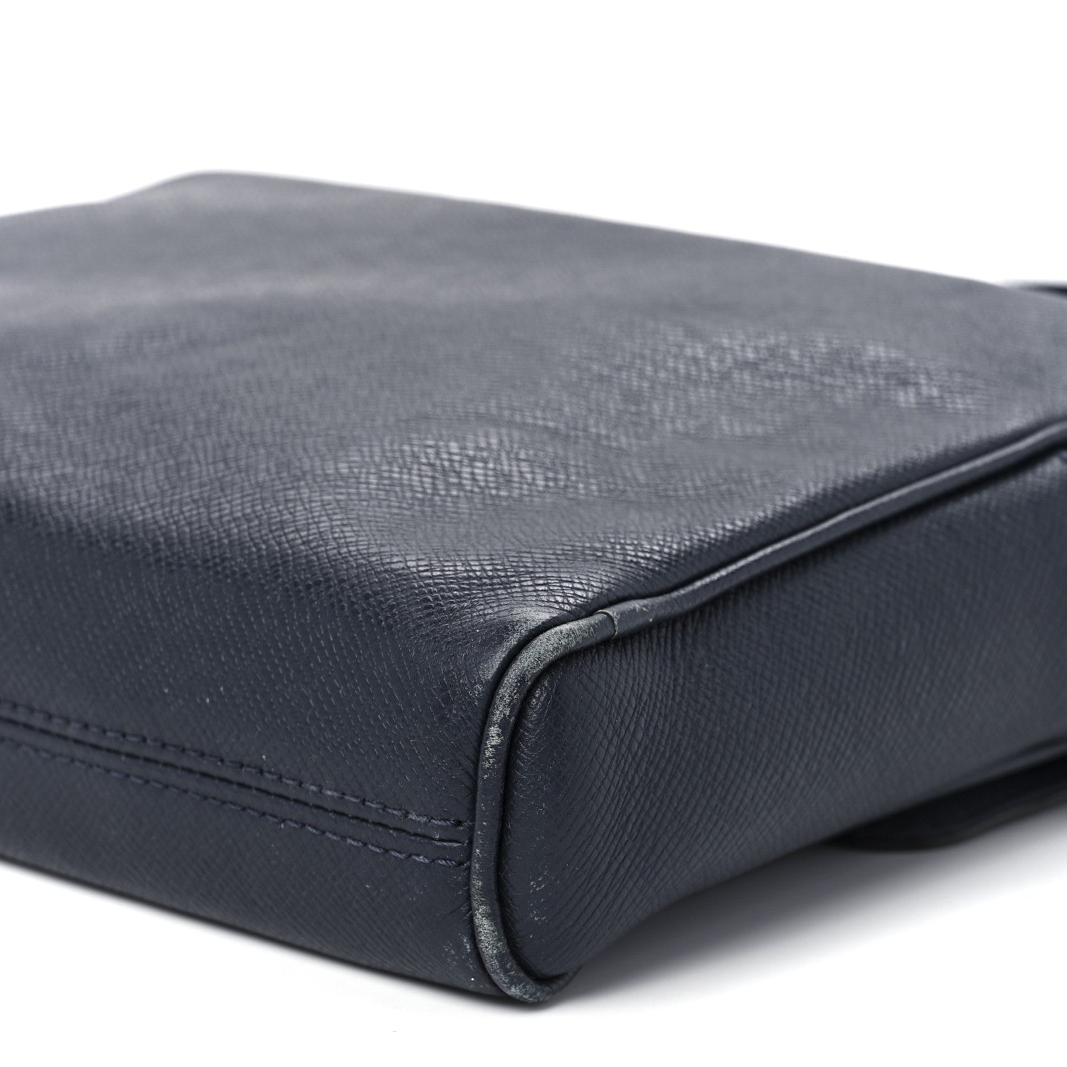 Louis Vuitton Taiga Alex Messenger PM 11 of 11