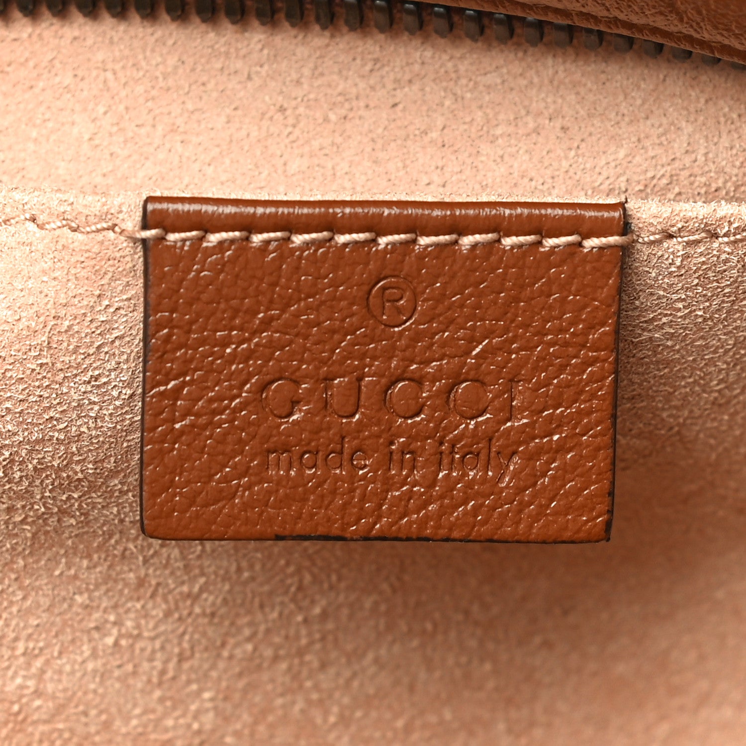 Gucci Glazed Calfskin Matelasse Diagonal Small GG Marmont Chain Shoulder Bag Cuir 6 of 19