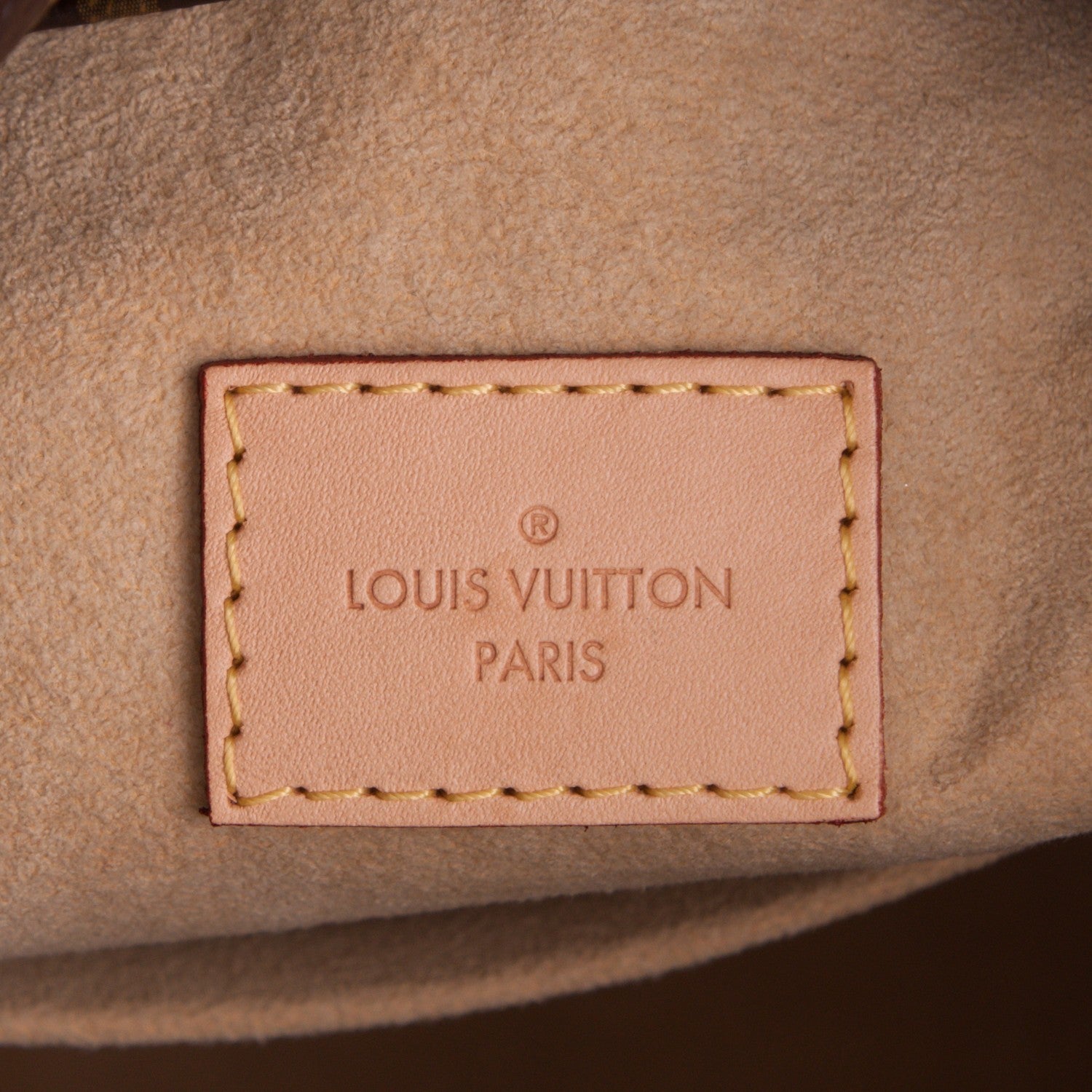 Louis Vuitton Monogram Artsy MM 6 of 8