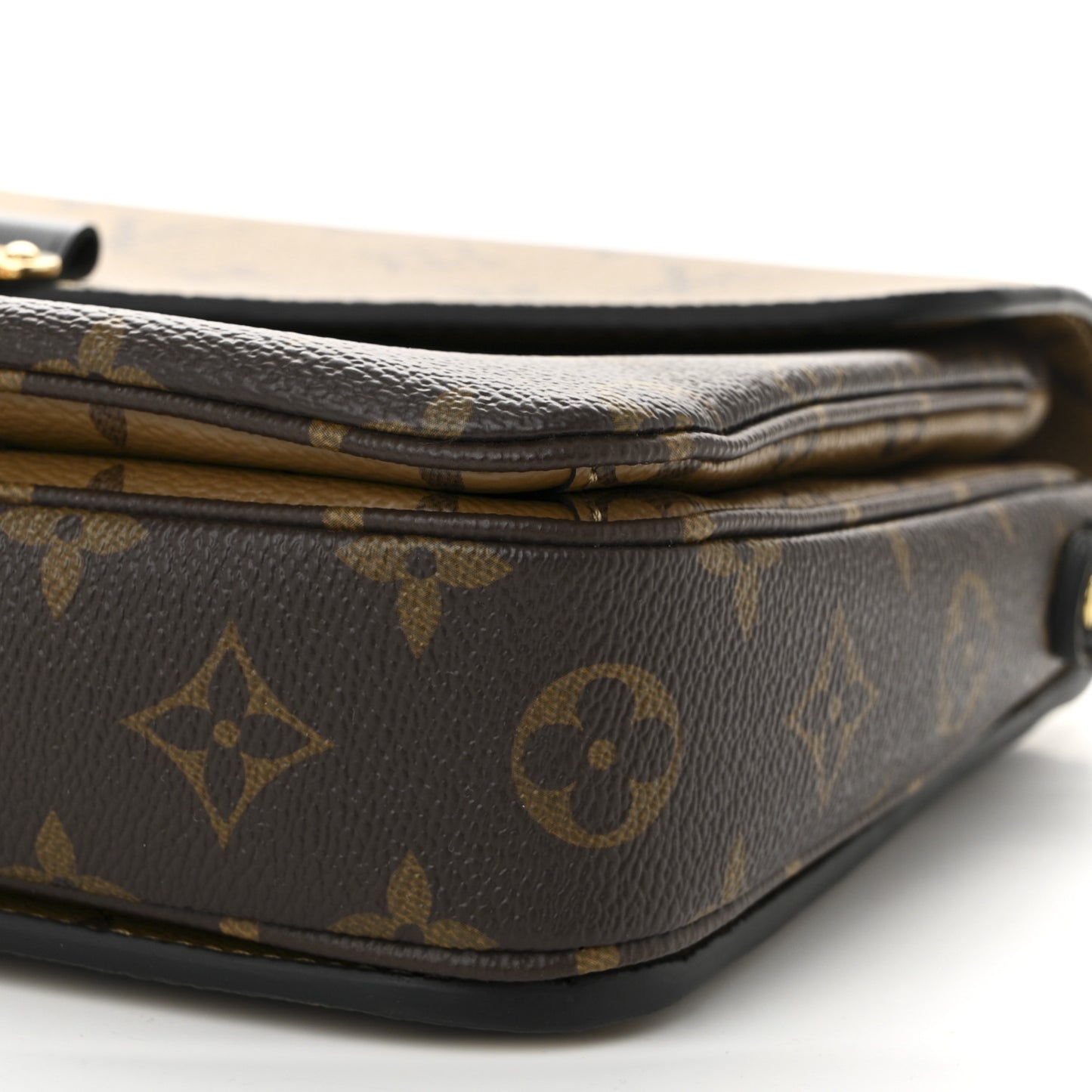Reverse Monogram Pochette Metis