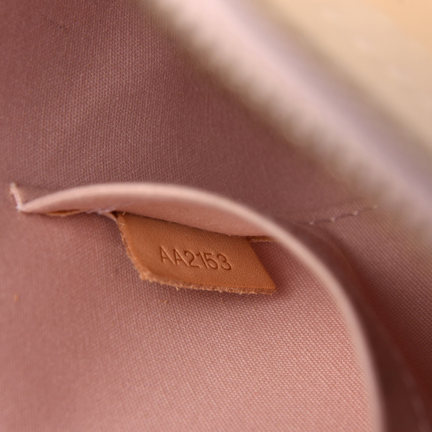 Louis Vuitton Vernis Alma BB Rose Angelique 8 of 13