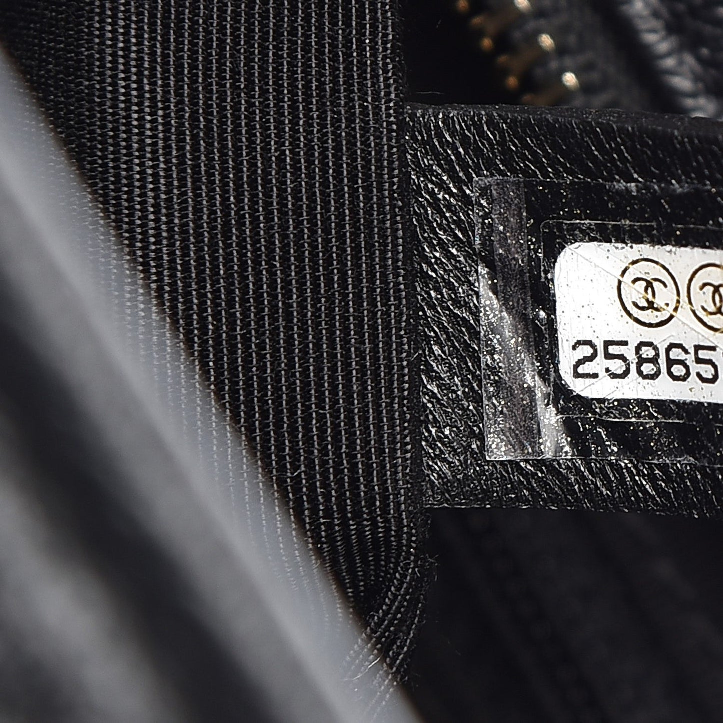 Patent Goatskin Quilted Medium Gabrielle Hobo Black