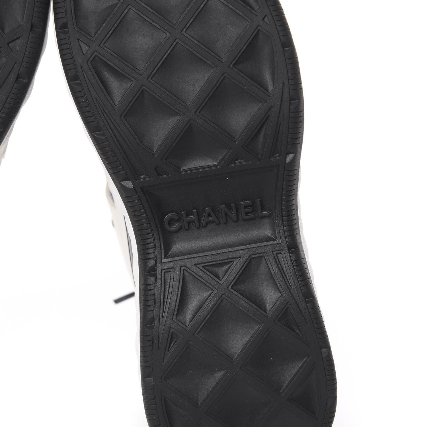 Chanel Fabric Calfskin Suede CC Sneakers 36 White Black 7 of 11