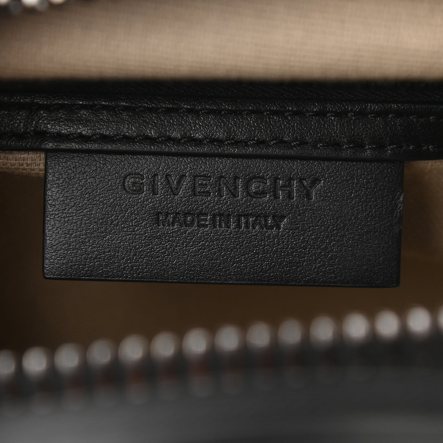 Smooth Calfskin Mini Chain Weave Antigona Black