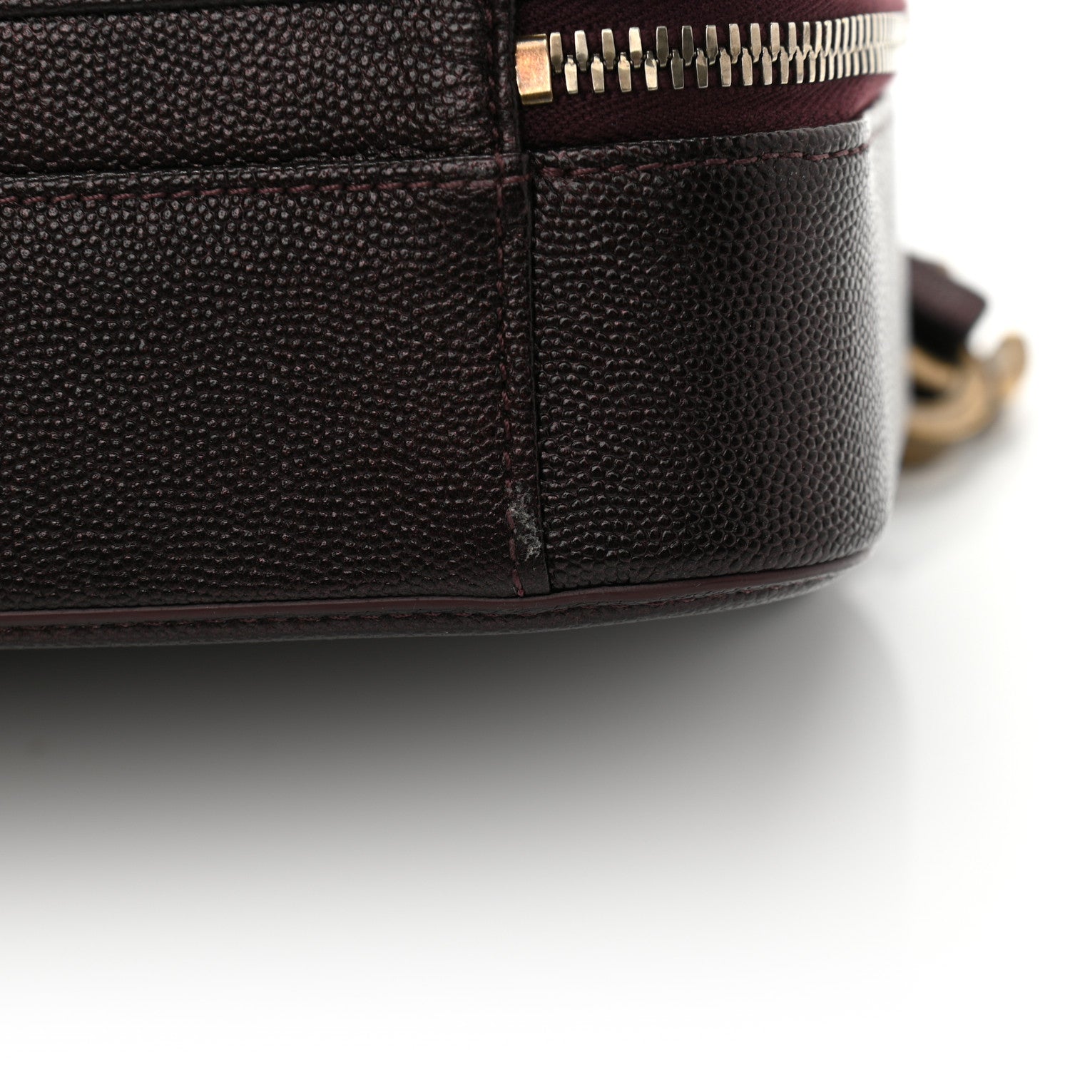 Chanel Iridescent Caviar Quilted Medium CC Filigree Vanity Case Burgundy 11 of 14