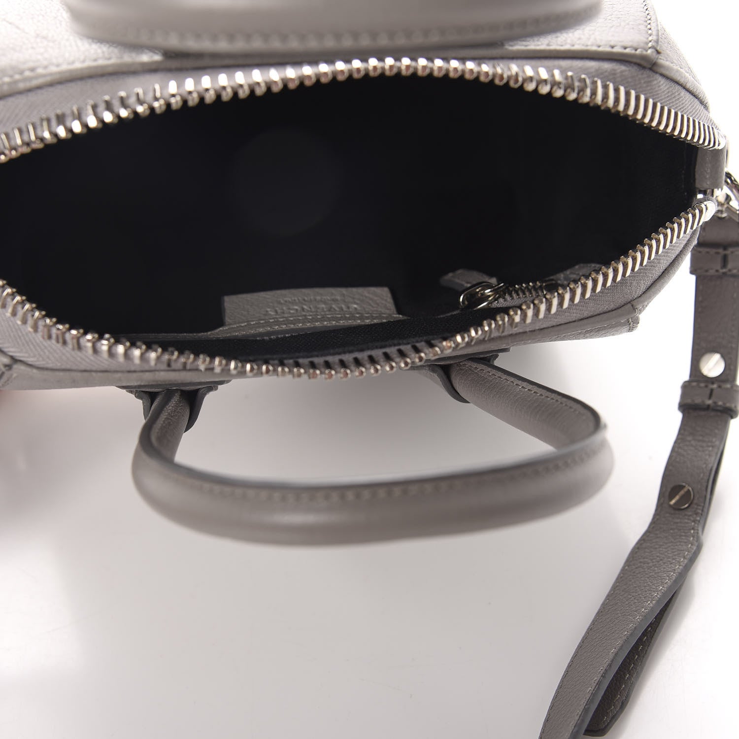 Givenchy Sugar Goatskin Mini Antigona Pearl Grey 6 of 11