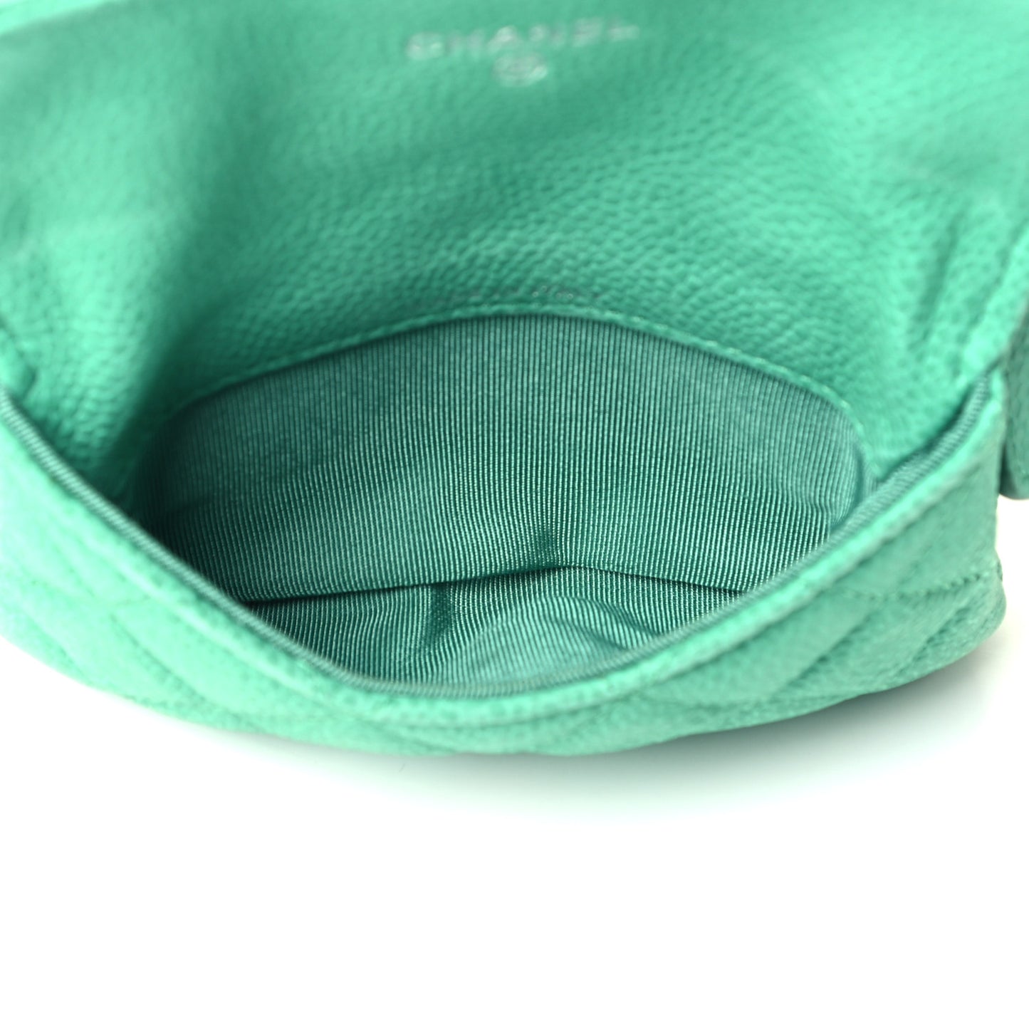 Iridescent Caviar Quilted CC Card Holder Green