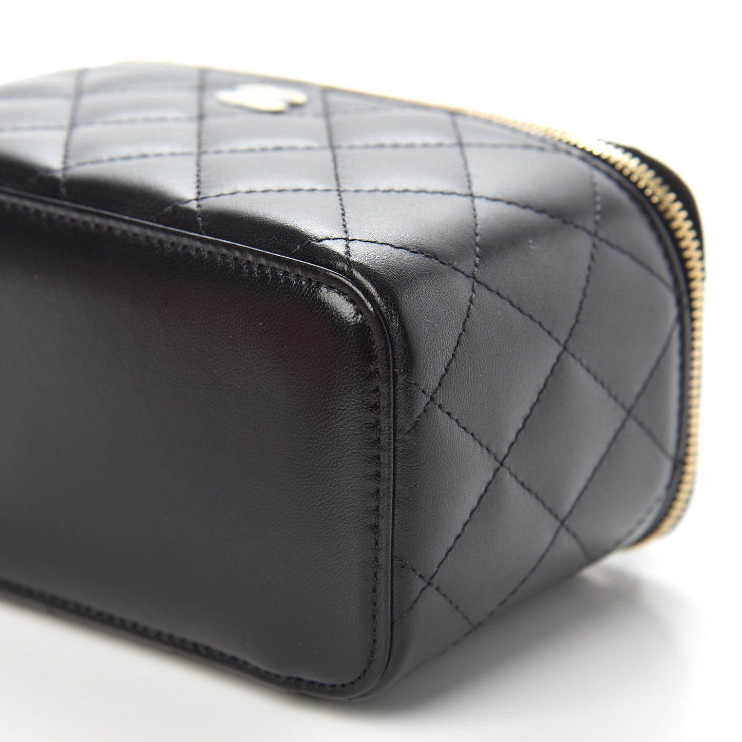 Lambskin Quilted Small Vanity Case With Chain Black