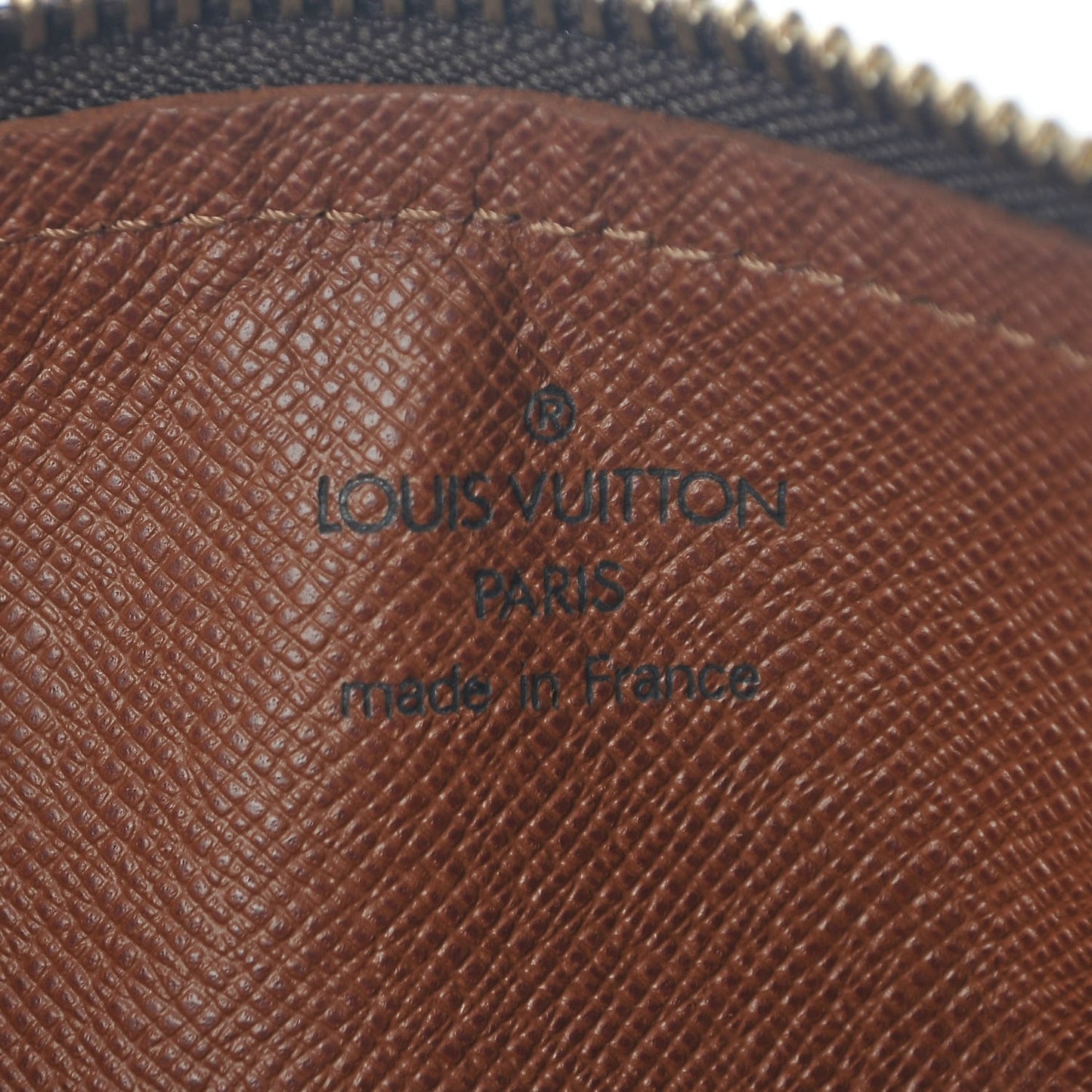 Monogram Papillon 19