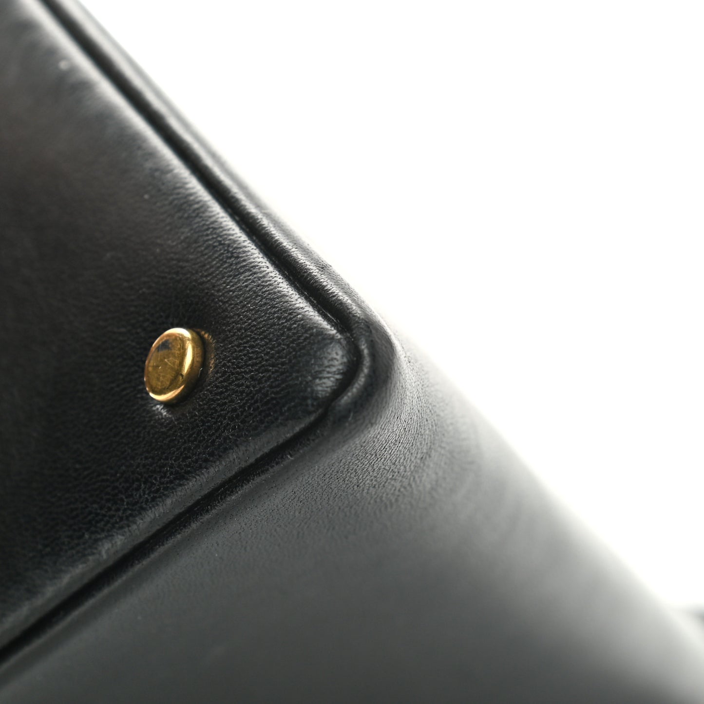Lambskin Pyramid Clutch Black