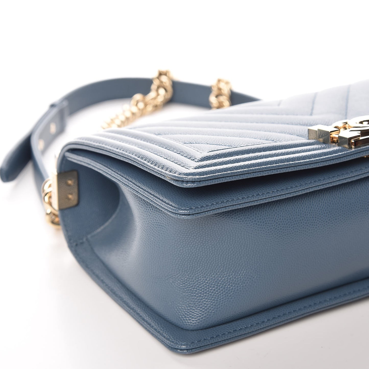 Caviar Chevron Quilted Medium Boy Flap Blue
