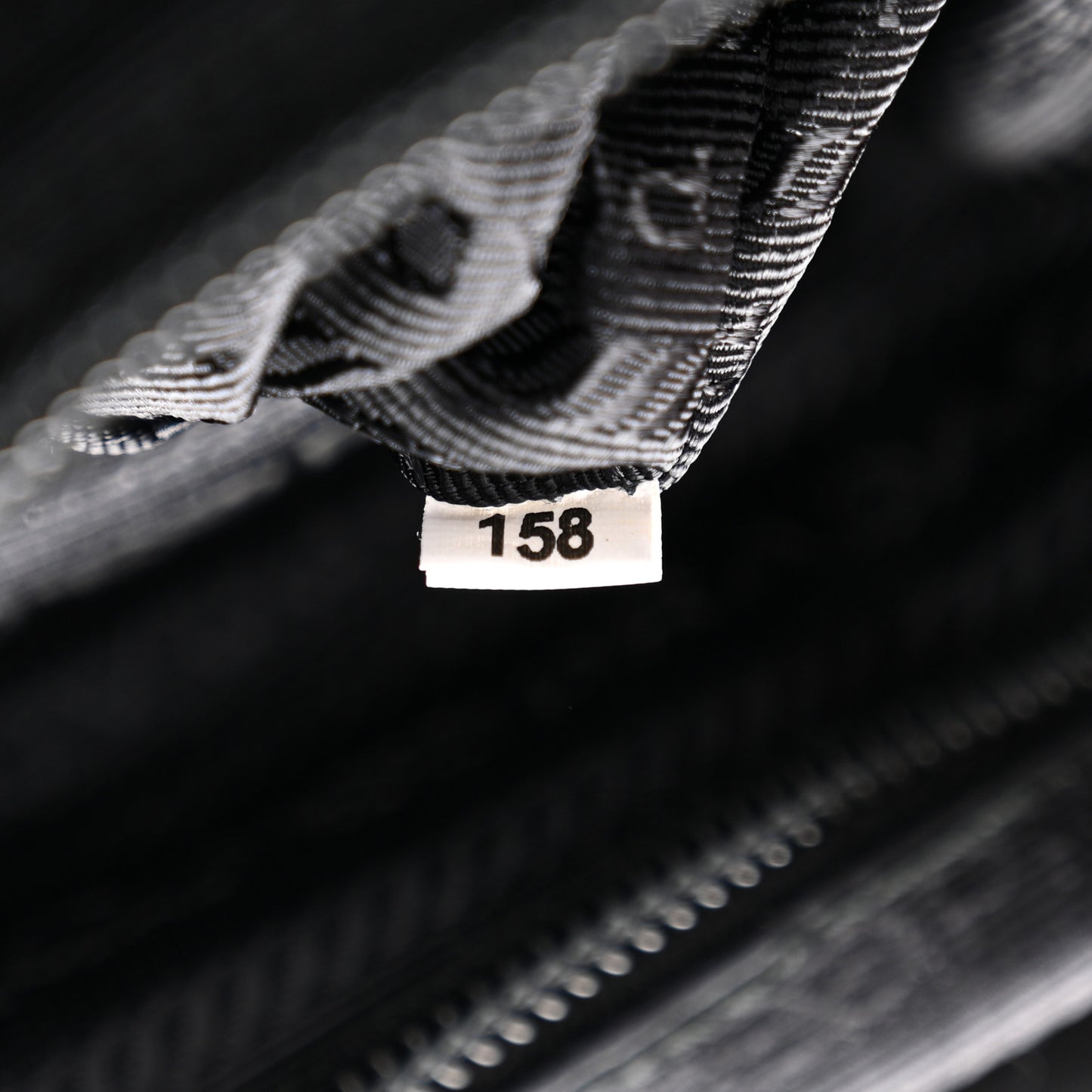 Tessuto Nylon Saffiano Vela Backpack Black