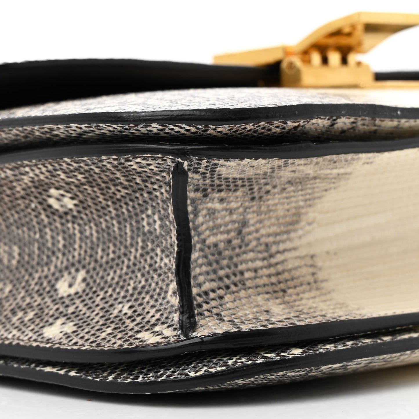 Lizard Medium Classic Box Flap Bag Natural