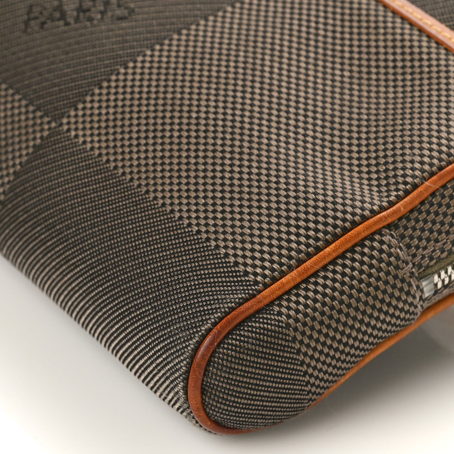Louis Vuitton Damier Geant Acrobat Terre 8 of 14