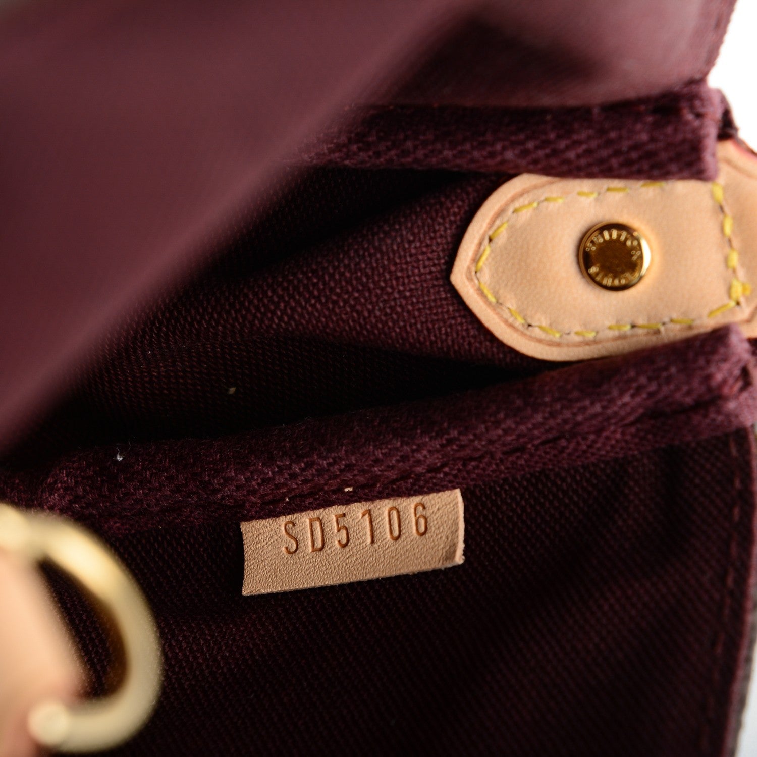 Louis Vuitton Monogram Favorite PM 7 of 7