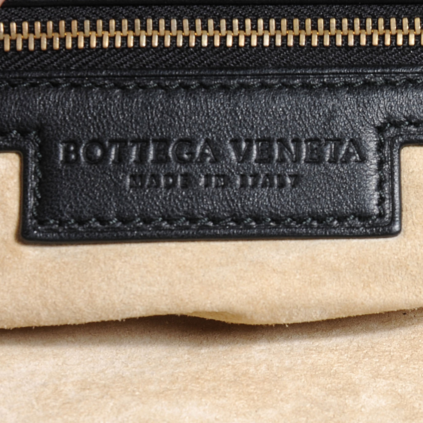 Bottega Veneta Nappa Intrecciato Medium Veneta Hobo Black 6 of 7