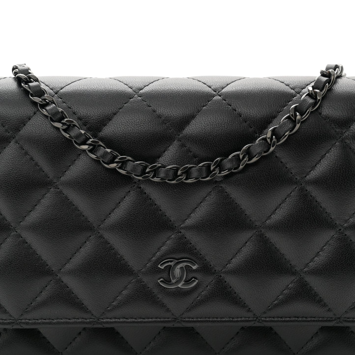 Lambskin Quilted Wallet On Chain WOC So Black