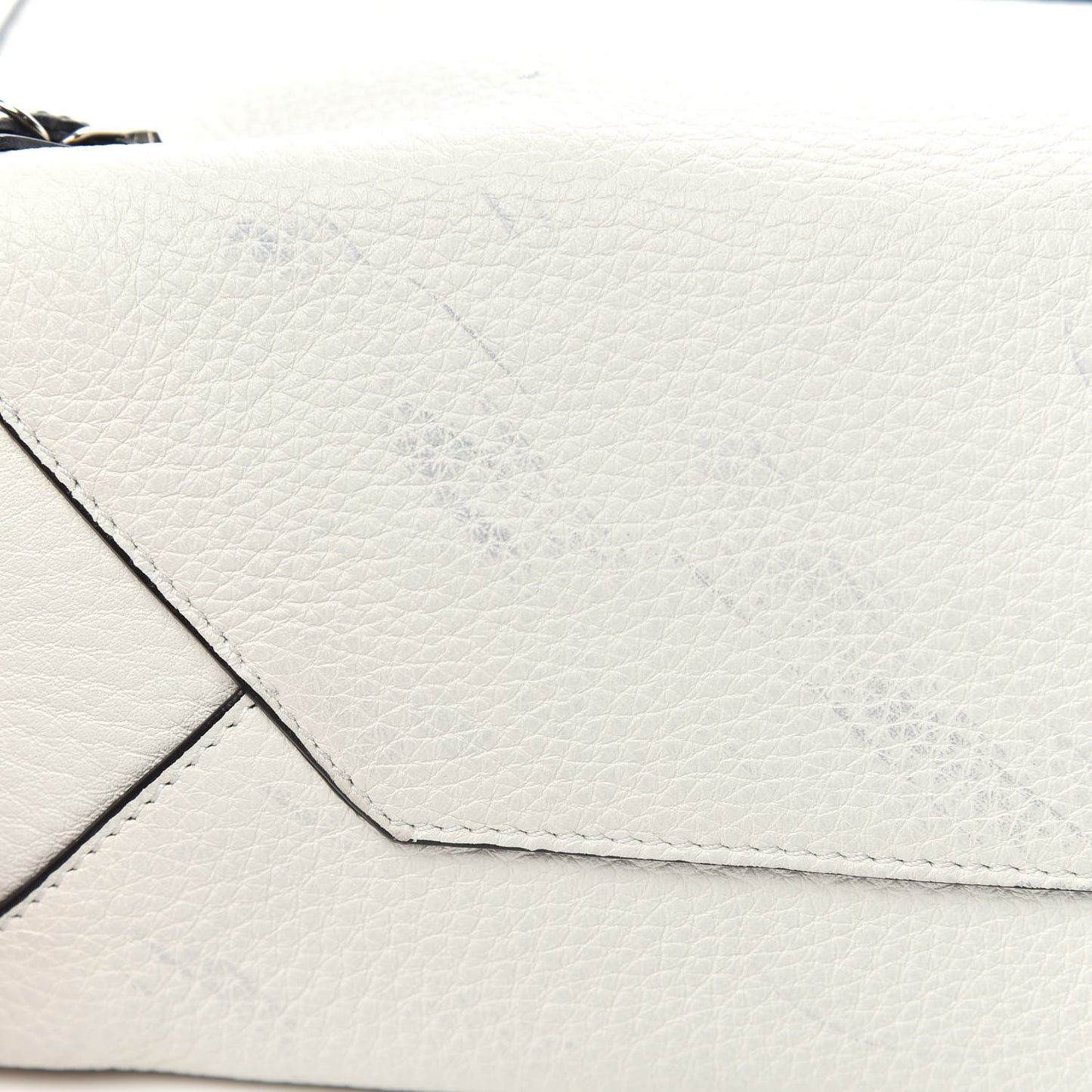 Veau Papier A6 Zip Around Tote White Black