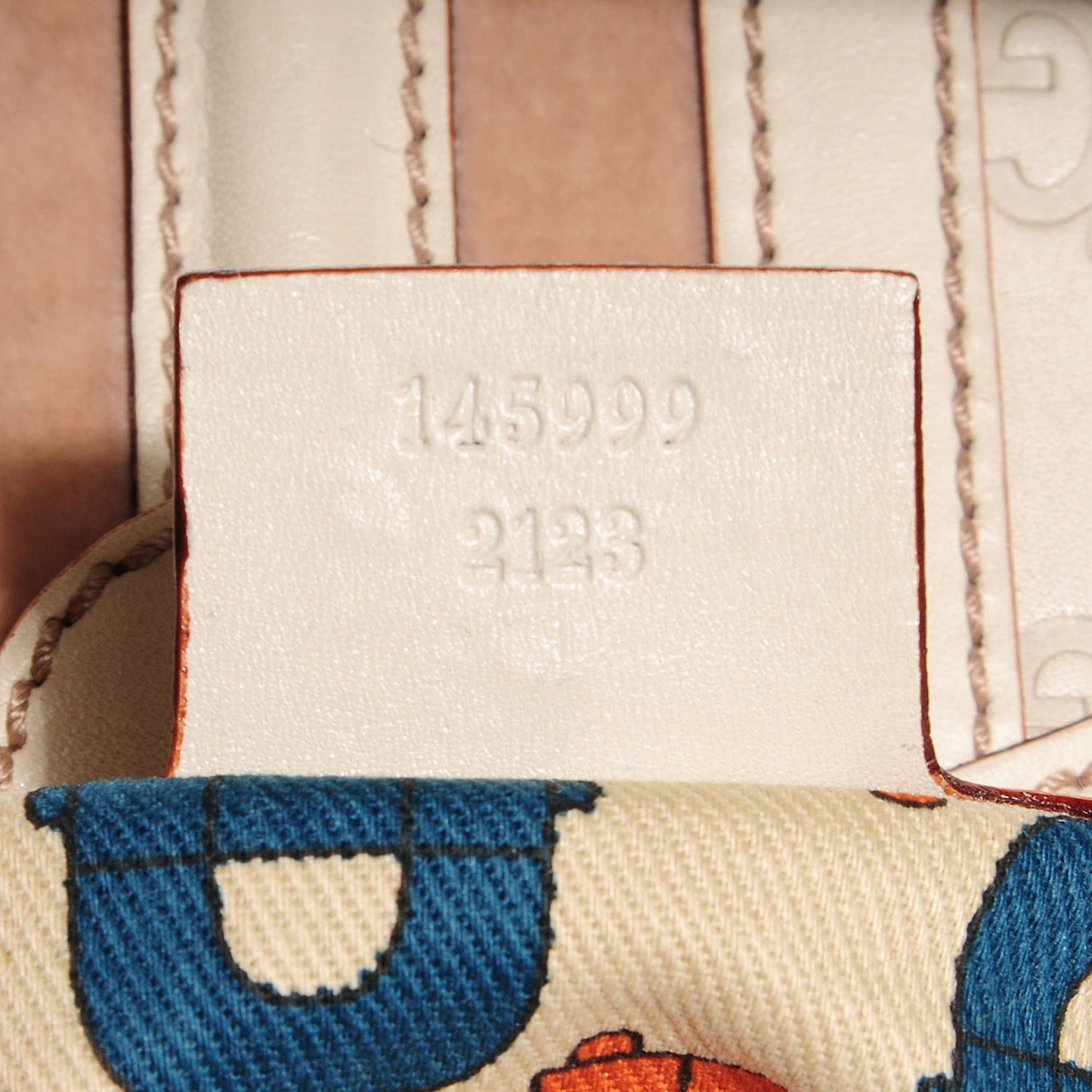 Guccissima Treasure Flap Off White