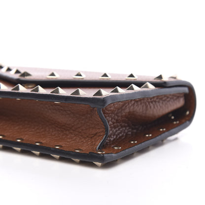 Valentino Garavani Pebbled Calfskin Rockstud Envelope Wallet on Chain Bright Cognac 6 of 8