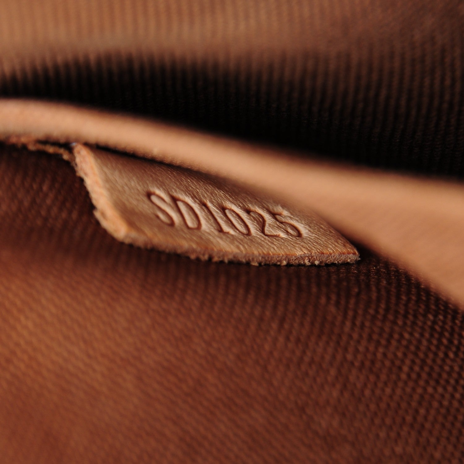 Louis Vuitton Monogram Popincourt Haut 7 of 9