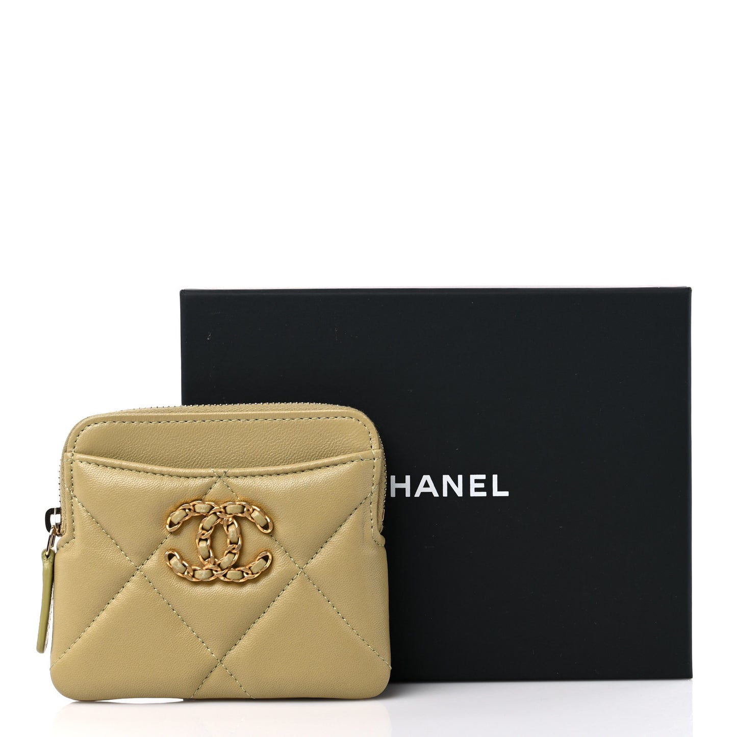 Lambskin Quilted Chanel 19 Zip Card Holder Wallet Light Green