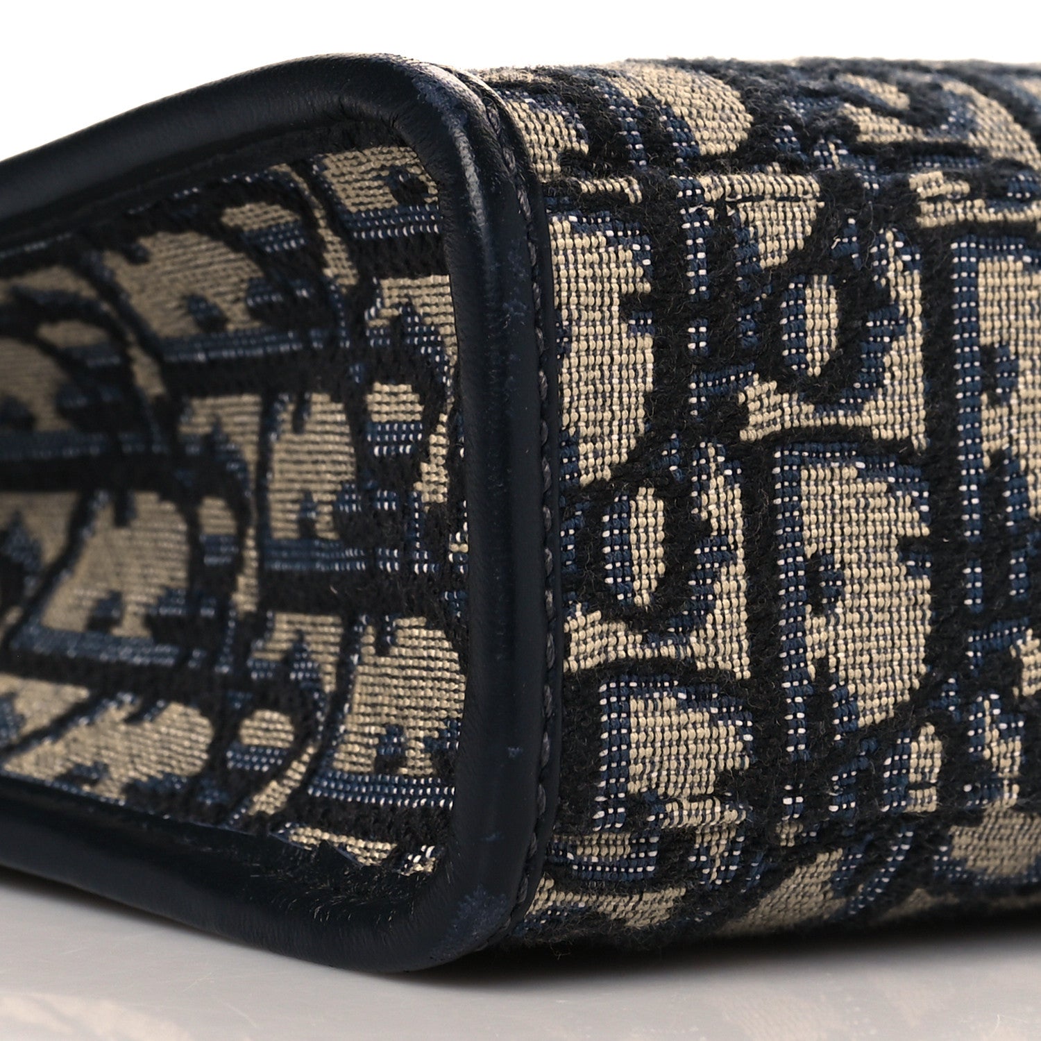 Christian Dior Oblique 30 Montaigne Pouch Blue 9 of 10