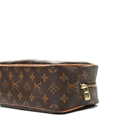 Louis Vuitton Monogram Toiletry Bag 25 9 of 14