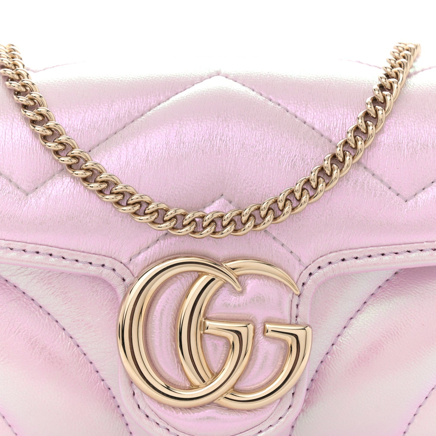 Iridescent Nappa Chevron Matelasse Super Mini GG Marmont Shoulder Bag Iridescent Escape Pink