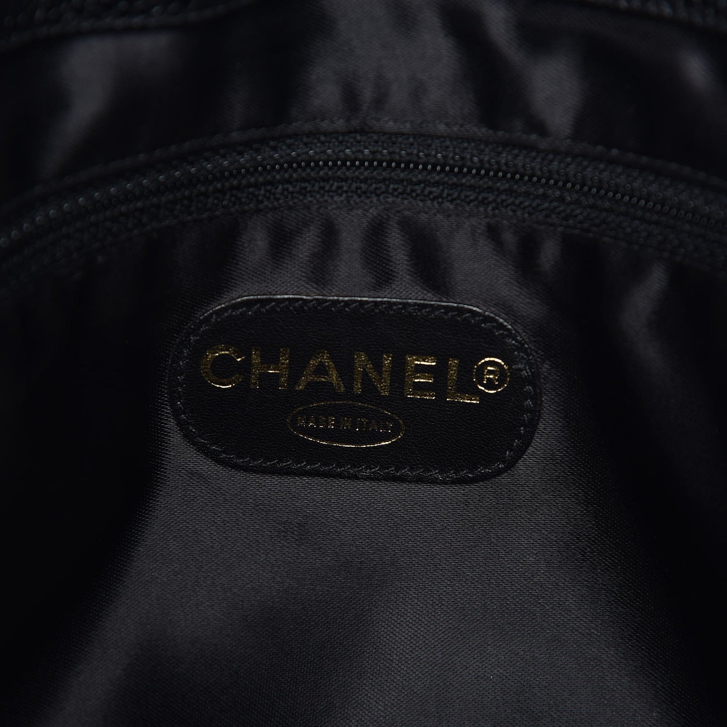 Caviar Large CC Shoulder Bag Black