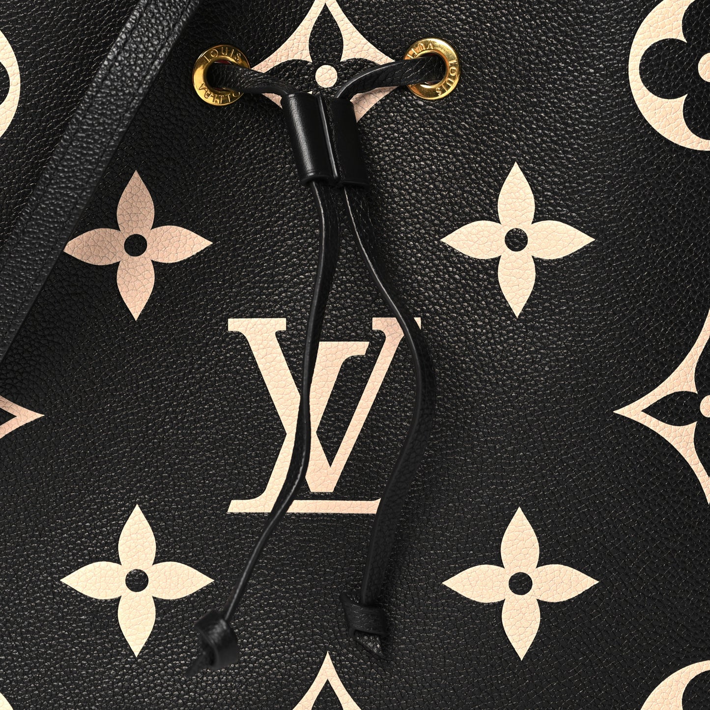 Empreinte Monogram Giant Neonoe MM Black Beige