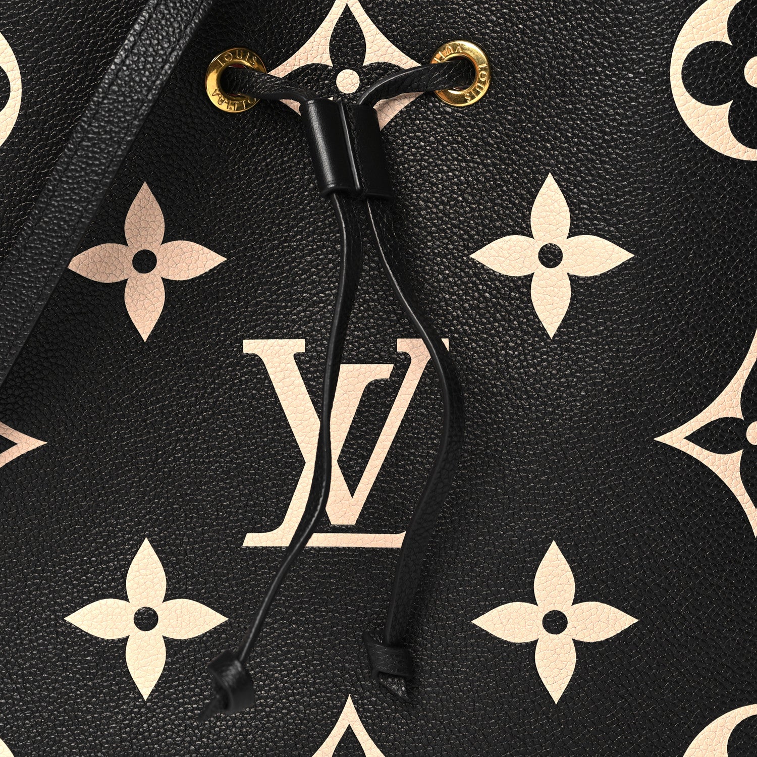 Louis Vuitton Empreinte Monogram Giant Neonoe MM Black Beige 8 of 11