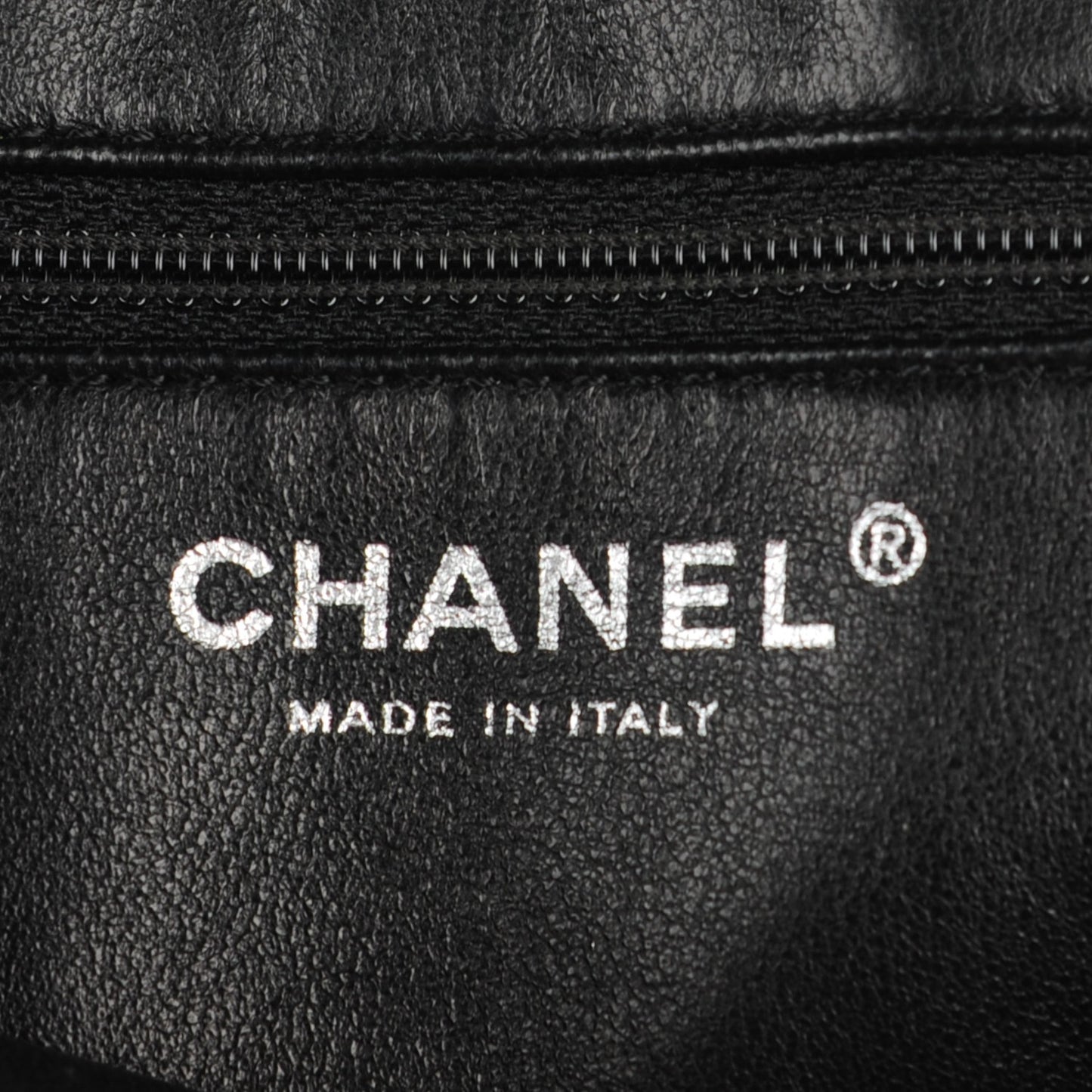 Caviar Half Moon Wallet On Chain WOC Black
