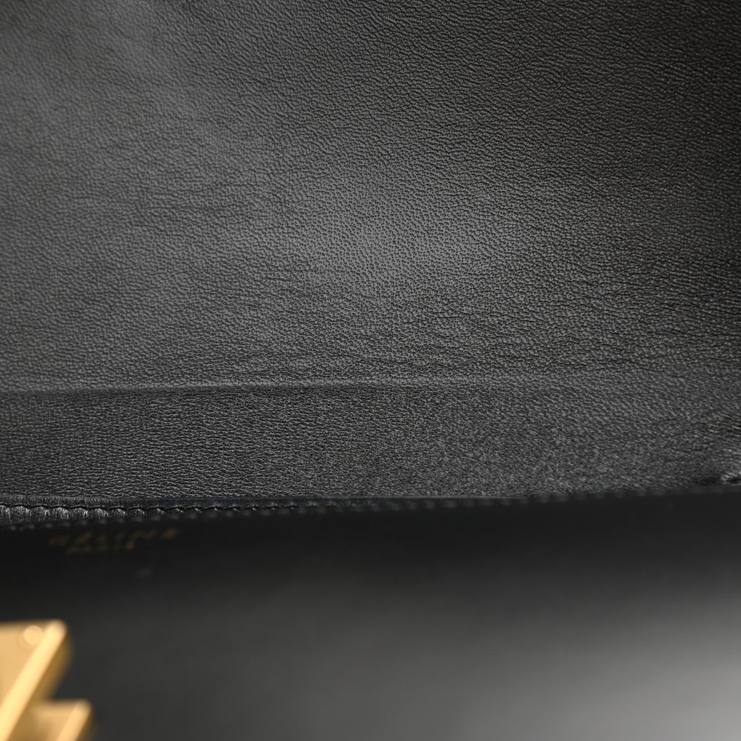 Box Calfskin Medium Classic Box Flap Bag Black