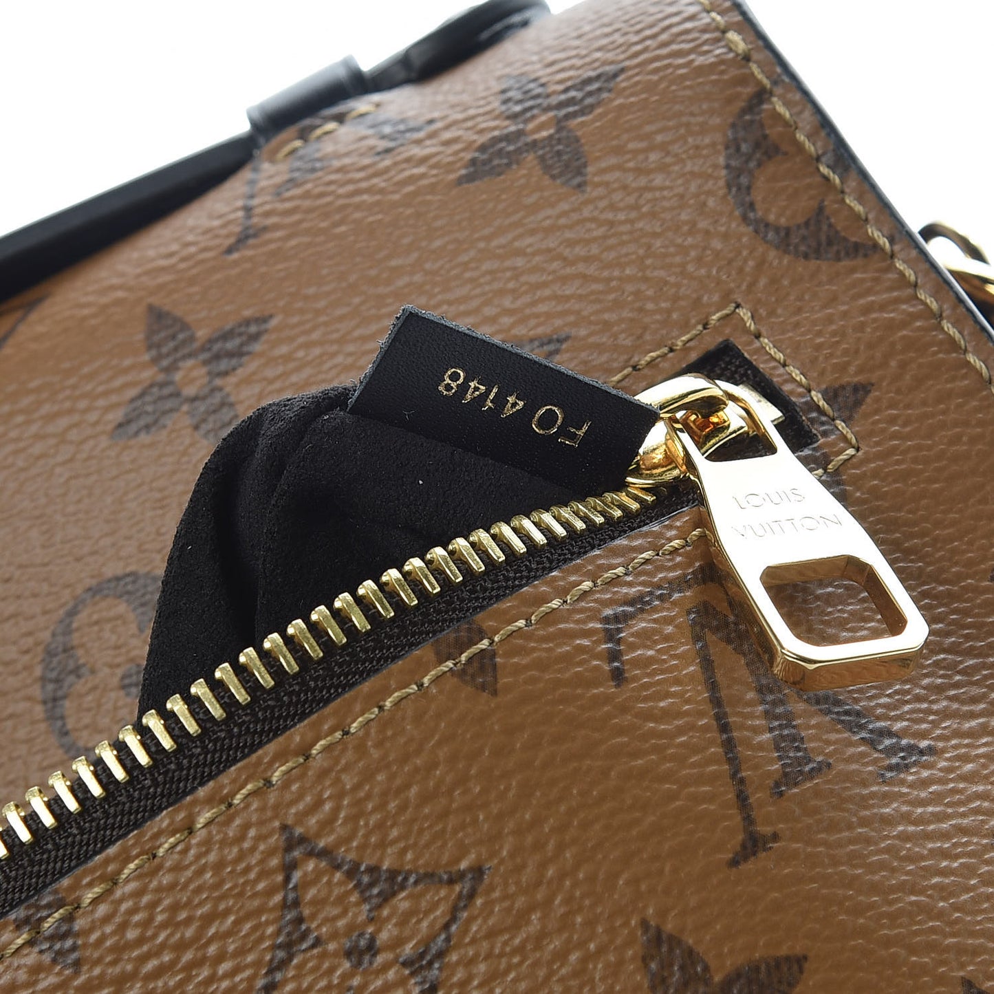 Reverse Monogram Pochette Metis
