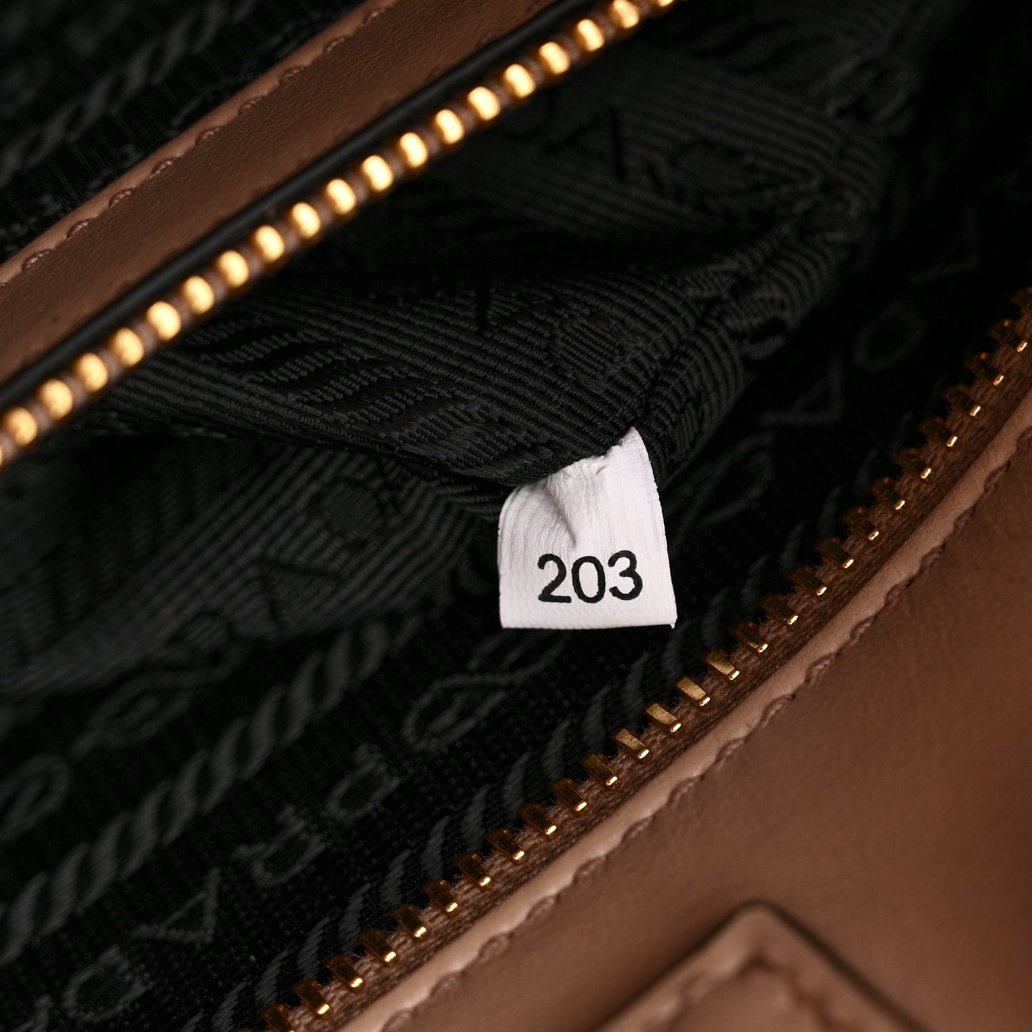 Saffiano Soft Calfskin Tote Cipria