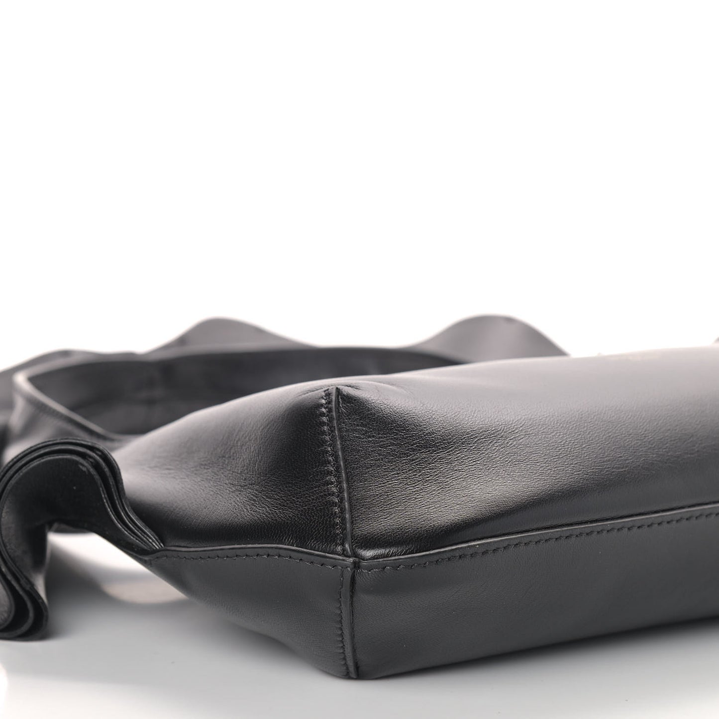 Nappa Atelier 04 Rouches Edition Small Ruffle Hobo Black