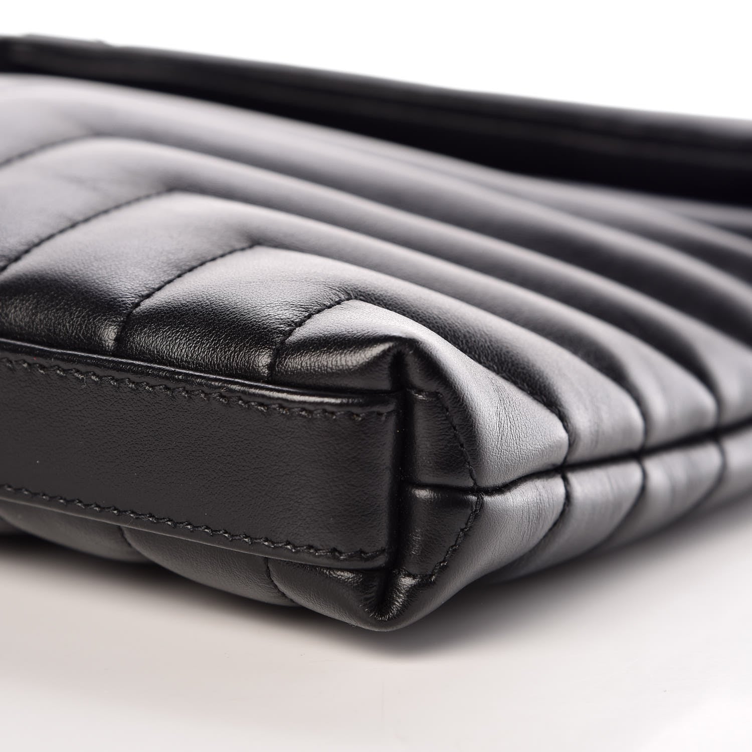 Saint Laurent Calfskin Y Quilted Monogram Loulou Document Holder Black 6 of 11
