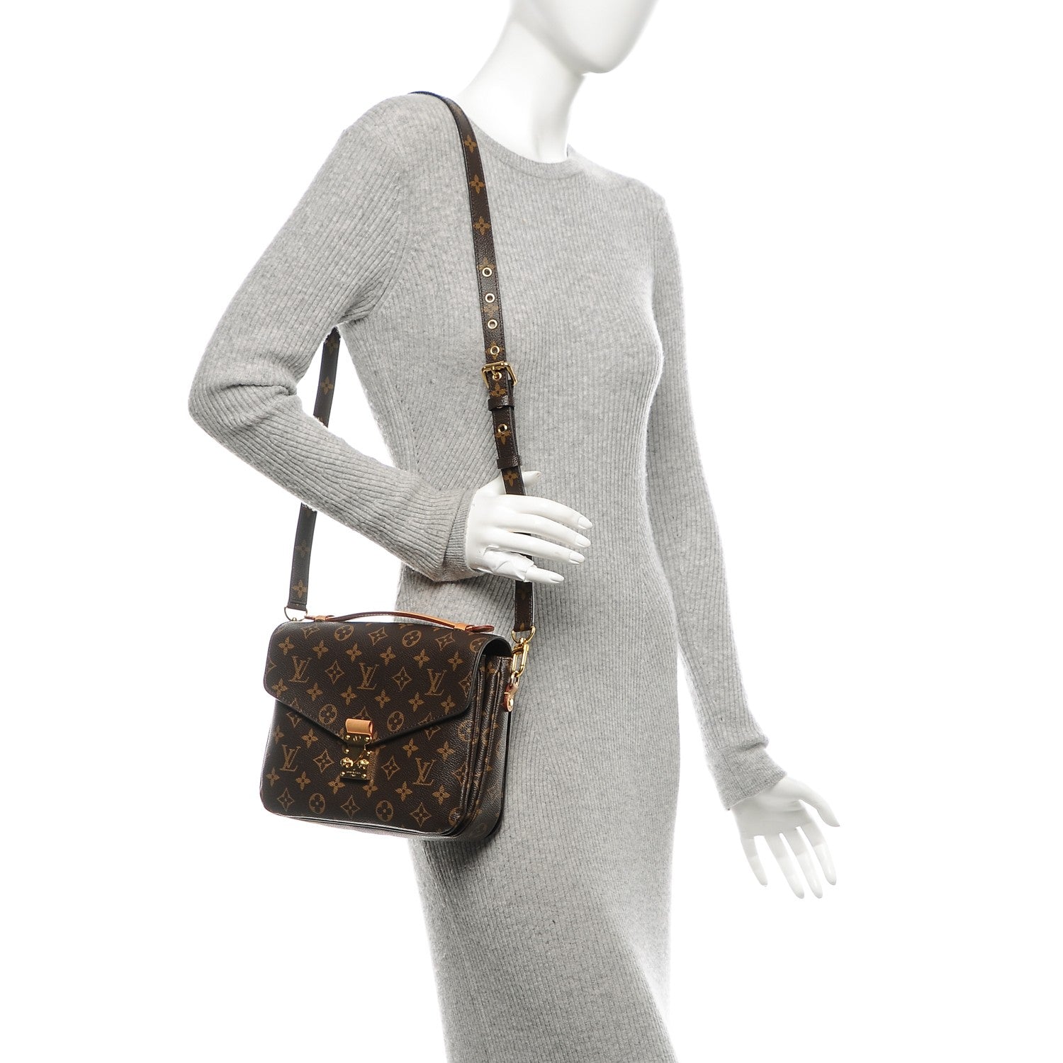 Louis Vuitton Monogram Pochette Metis 2 of 9